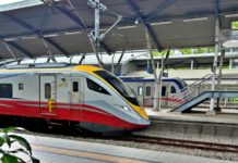 “Kalau nak KTMB untung, kita naikkan harga tambang,” Anthony Loke