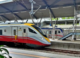 “Kalau nak KTMB untung, kita naikkan harga tambang,” Anthony Loke