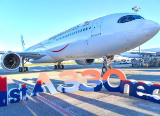 Airbus serah pesawat pertama A330neo kepada MAS