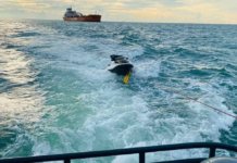 Jet ski terbalik, dua pemancing hanyut lebih 30 jam