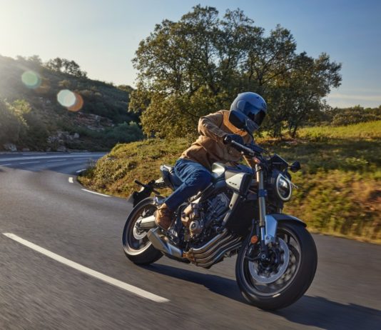 Honda CB650R E-Clucth kini di pusat jualan, harga RM48k