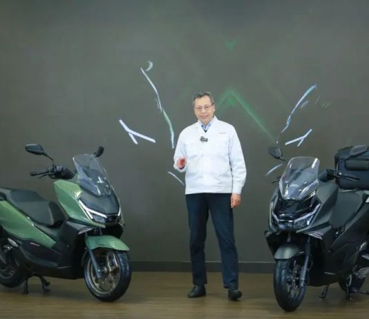 China lancar Honda NS150GX, skuter kombinasi PCX dan ADV