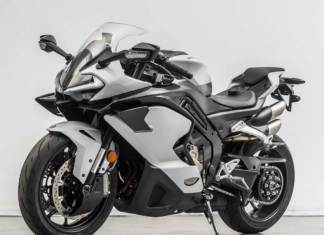 CFMoto 750SR-R ini siap ada tali pinggang keledar!