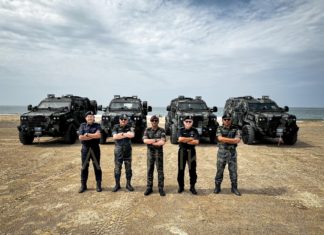 IGP periksa kenderaan perisai IAG Guardian 4×4