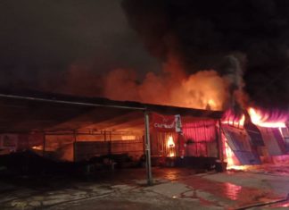 Bengkel terbakar, sembilan Yamaha RX-Z hangus