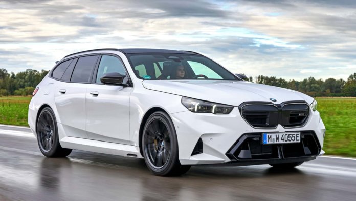 2025-bmw-m5-touring