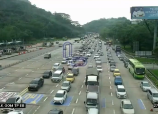 Aliran trafik perlahan di beberapa lebuh raya utama