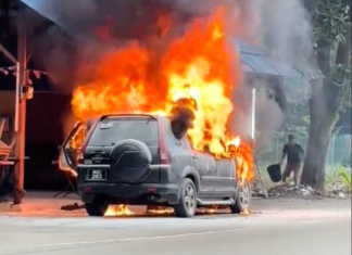 Founder Misi ganti kereta pakcik hangus terbakar di Pagoh