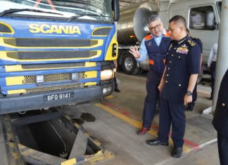 Orang tengah kaut untung hingga RM750 tempah slot temu janji di Puspakom