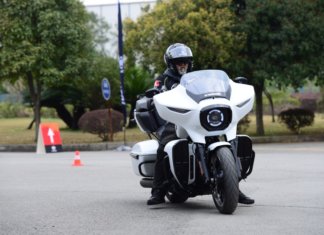 X-Wedge motosikal gaya Amerika buatan China, harga lebih murah!