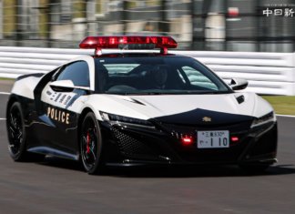 Honda NSX kini bertugas sebagai kereta peronda polis Jepun
