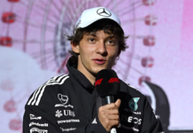 Pemandu F1 ini dilarang pandu supercar yang dihadiahkan oleh Mercedes-AMG selama tiga tahun