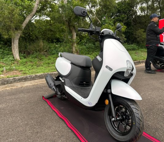 SYM CLBCU: Sah masuk Malaysia, skuter yang jimat minyak, 60.9km/L!