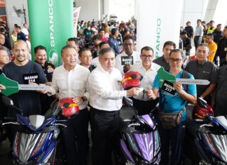 Spanco serah 55 Yamaha Ego Avantiz kepada mangsa kebakaran Putra Heights