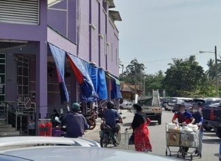 Gaduh parkir di pasar raya, warga emas patah tulang belakang