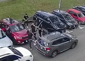 Pemuda diserang sekumpulan individu bertopeng di kawasan parkir