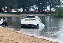 Proton X70 disewa pelajar Sudan terbenam dalam laut