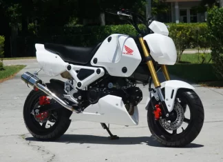 Anda boleh beli jentera lumba HRC Grom Cup di laman Bring A Trailer