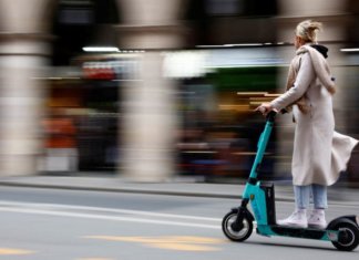 Undang-undang baharu dilaksanakan di bandar ini untuk kurangkan kecederaan melibatkan e-skuter