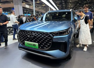 Chery Tiggo 8 CHS PHEV bakal tiba di Malaysia – SUV 7 tempat duduk hibrid dengan jarak 1,300km