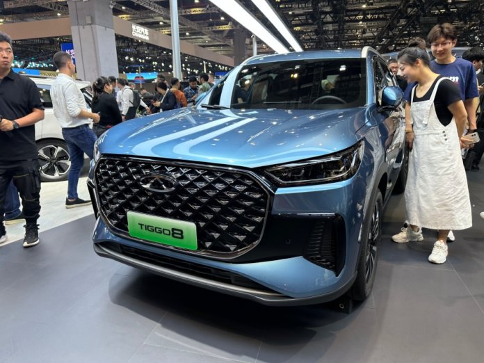 Chery Tiggo 8 PHEV - 01