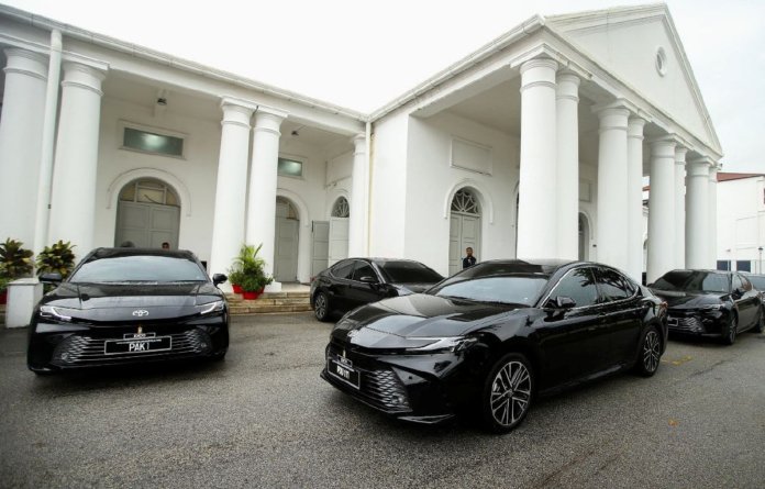 Toyota Camry Pulau Pinang_2