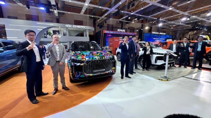 chery tiggo cross 01