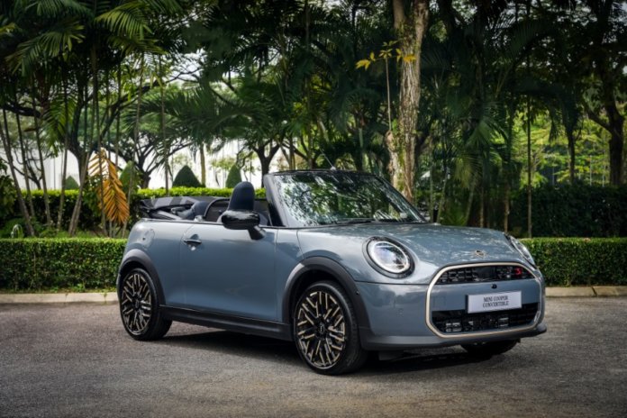 mini cooper convertible 2025 25