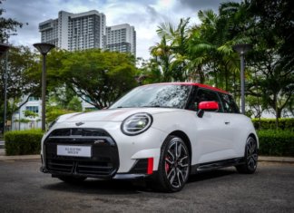 #MAS2025: MINI JCW petrol dan EV buat penampilan – dari RM219k