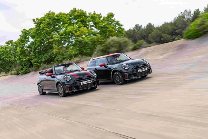 Mini JCW Convertible_2.jpg