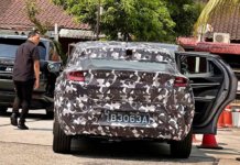 #Spyshot : Imej sisi pintu belakang Perodua EV tersebar, ada sentuhan CH-R?