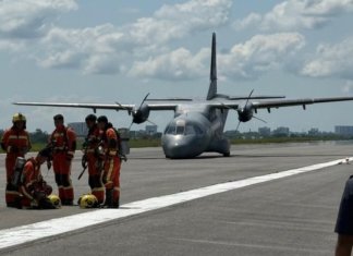 Masalah ‘nose landing gear’, pesawat CN235 -220M tergelincir