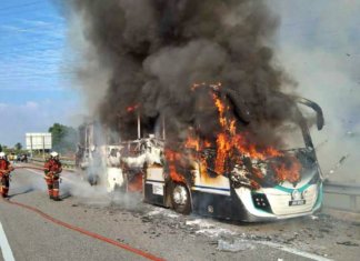 Bas persiaran musnah terbakar di MEX