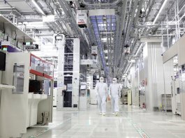 Tesla pilih cip Samsung, perjanjian bernilai RM70 bilion