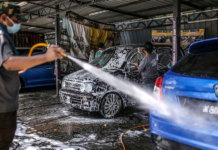 Hanya pilih kenderaan Singapura, pusat cuci kereta berdepan risiko ditutup