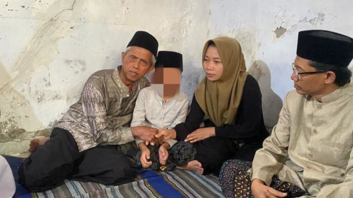 guru tampar murid