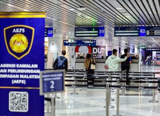 Pemuda warga China ditahan tinggal lebih masa