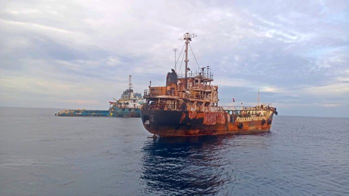 Kapal hantu_4