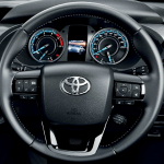 Toyota Hlux.17