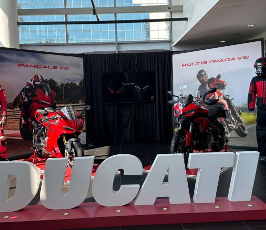 Ducati Malaysia rasmi lancar Panigale & Multistrada V2, harga mula RM112k