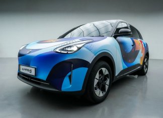 Proton e.MAS 5 previu, pacuan roda belakang (RWD), jarak 325km