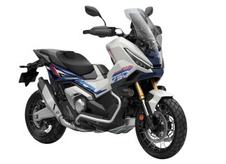 Honda guna plastik kitar semula pada panel badan X-ADV, Forza 750