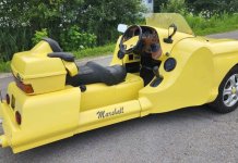 Trike kustom ini merupakan hasil kacukan Hyundai Tiburon dan Honda Goldwing