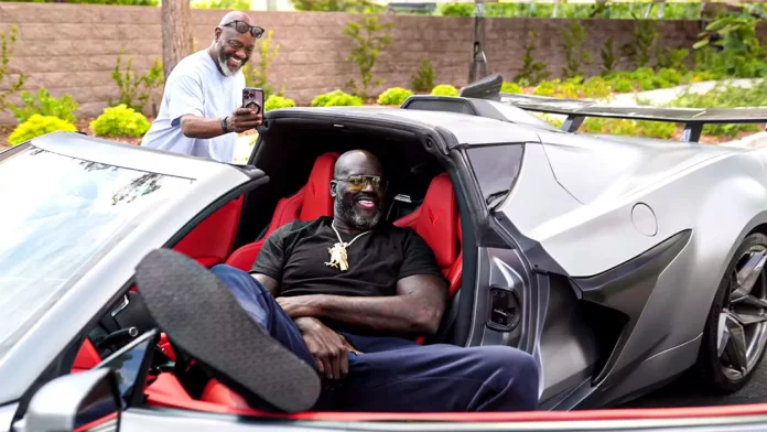 nba-legend-shaquille-oneal-gets-a-one-off-stretche-d244