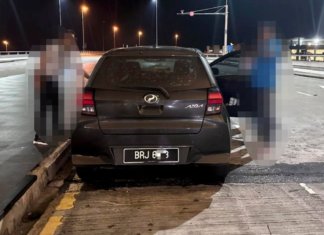 Ulat teksi kenakan caj RM836 bergerak secara berkumpulan