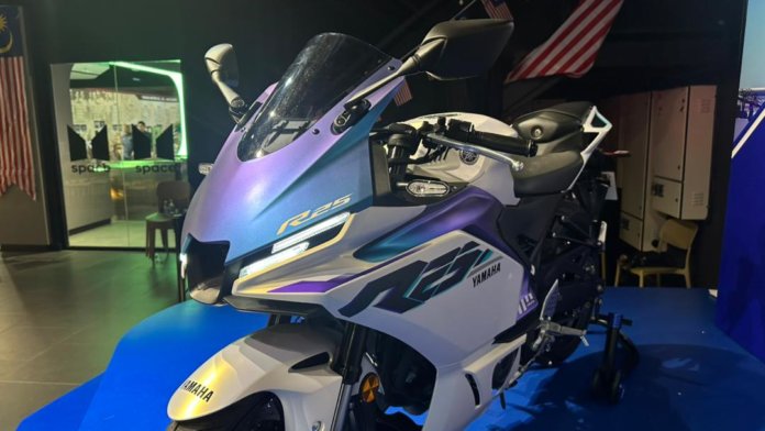 Yamaha YZF-R25 facelift_6