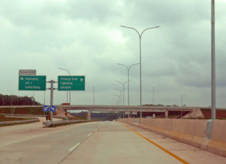 Rasuah lebuhraya : 12km jalan tar ‘ditukar’ dengan RM1.9 juta