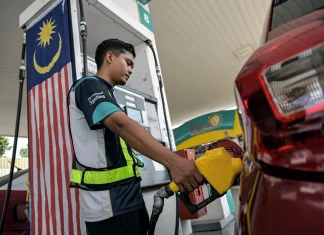 Warga Malaysia guna lesen Singapura boleh mohon BUDI95 hari ini