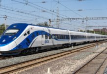 Set tren pertama ECRL dijangka tiba bulan depan