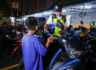 ‘Saya cuma nak isi minyak, bukan berlumba,’ remaja lelaki 13 tahun